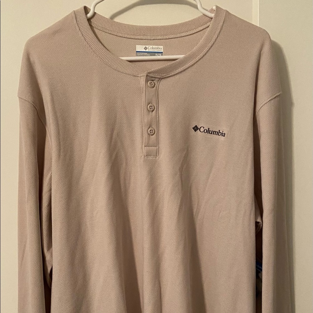 Men’s XL Thermal Long Sleeve Shirt